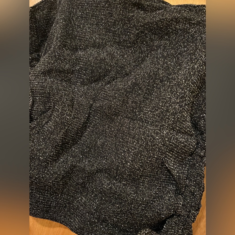 NWT HOLLISTER TOP - Picture 2 of 6
